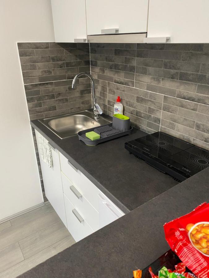 Apartmani Mira Palić エクステリア 写真